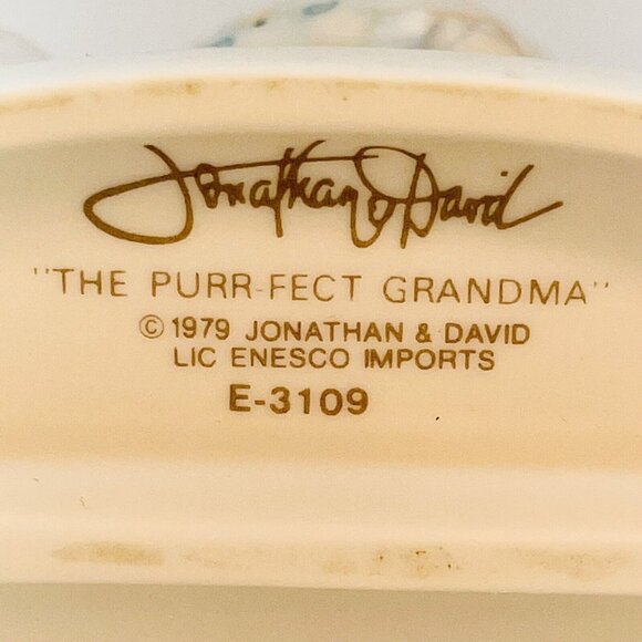 VTG Precious Moments Figurine Enesco Purr-fect Grandma With Cat 5”T 1979 Japan - Picture 8 of 12